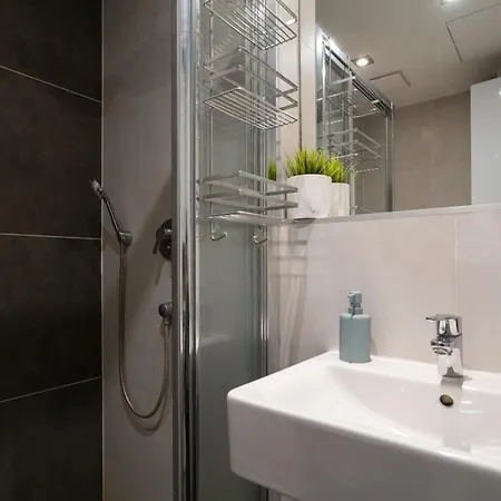Апартаменты Stylovy Penthouse S Balkonem Blizko Centra