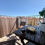 Appartement Stylovy Penthouse U Prazskeho Parku A Centra Praag