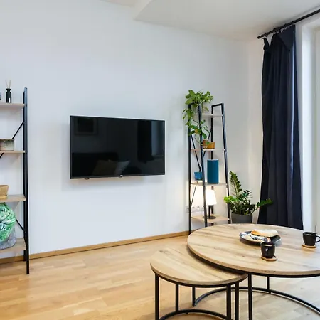 Stylový Penthouse U Pražského Parku A Centra S Ac *