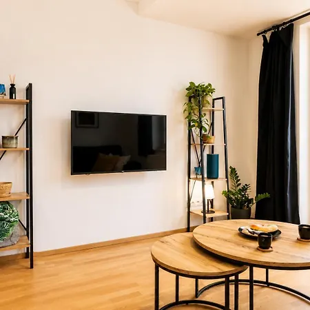 Stylový Penthouse U Pražského Parku A Centra S Ac * Praga