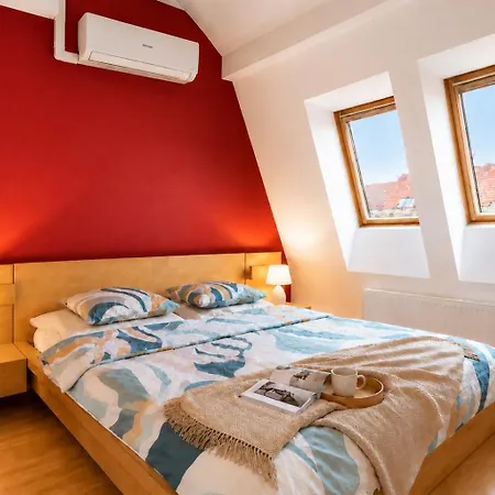 Apartamento Stylový Penthouse U Pražského Parku A Centra S Ac