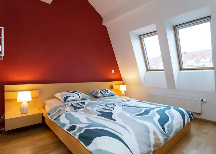 Apartment Stylovy Penthouse U Prazskeho Parku A Centra *